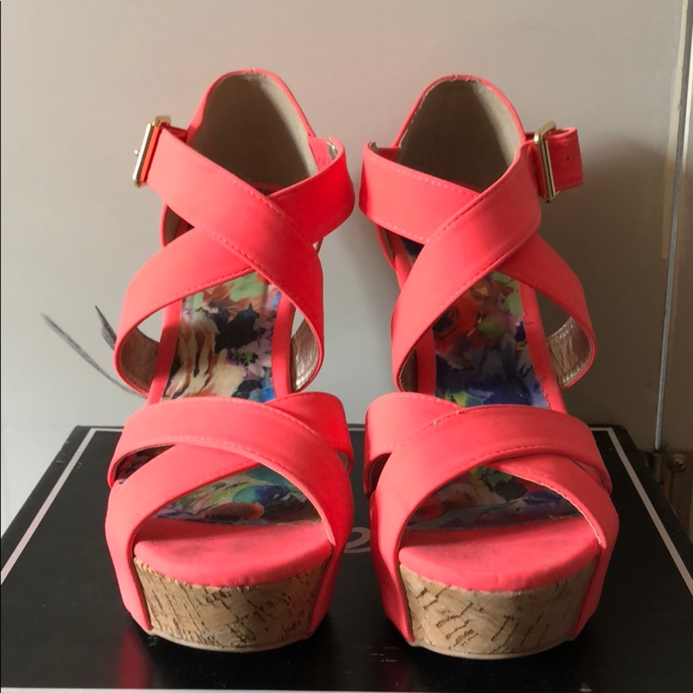 Qupid Wedges